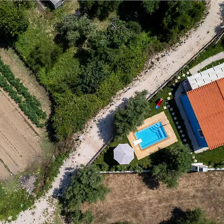 Aggiolina Villa